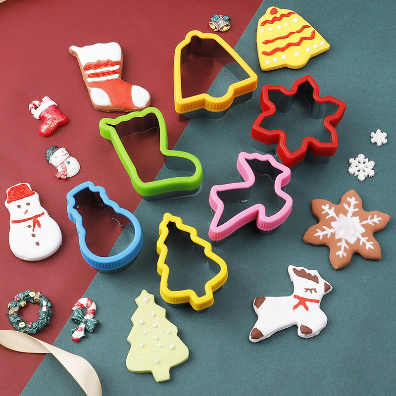 Christmas cookie cutting handg - Kitchen Baking Set review and price
