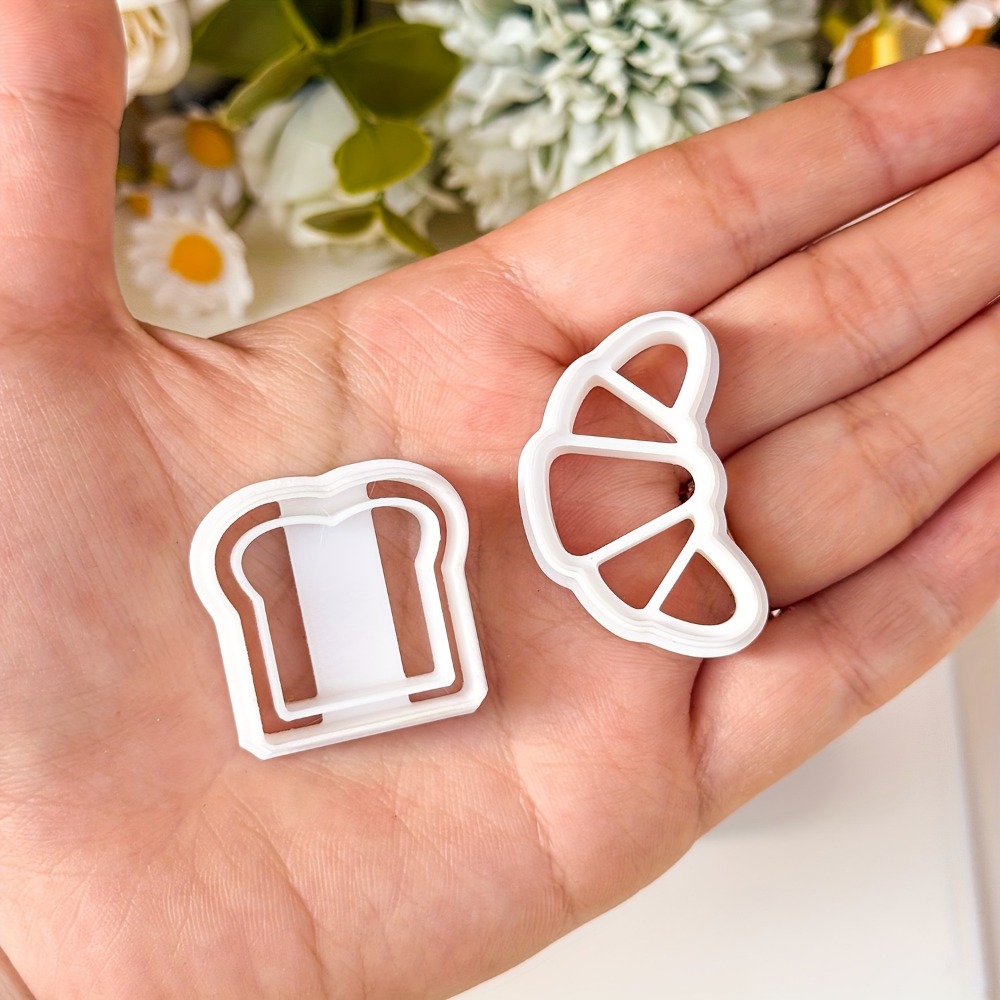 4Pcs Bread Themed Cookie Cutte - Cookie Cutter Set review and price